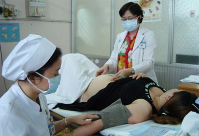 Cho phép mang thai hộ vì mục đích nhân đạo từ năm 2015